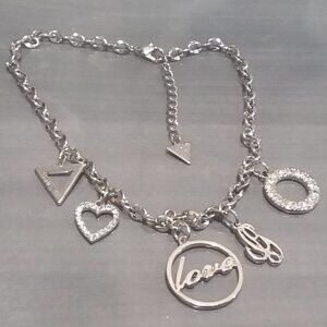 𝅺Guess Silver Toned Charm Necklace